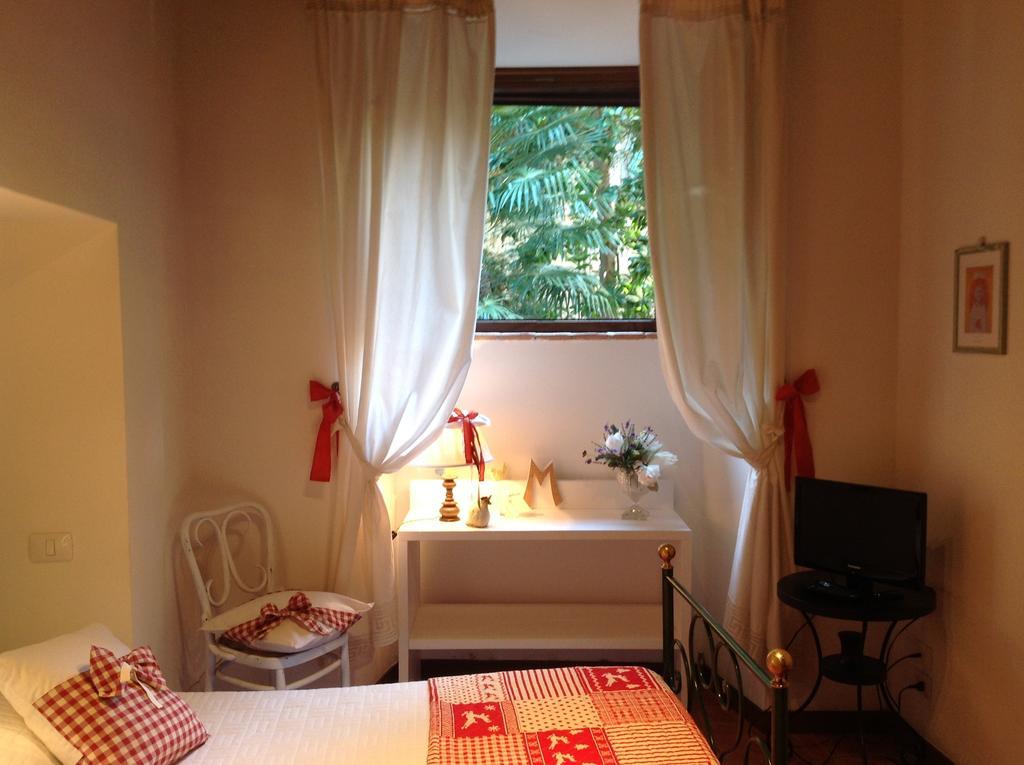 Appartamento Michelangeli-Private Parking Orvieto Luaran gambar