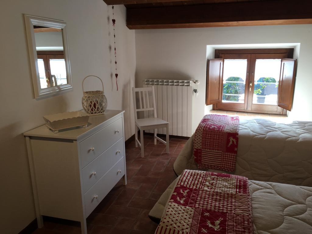 Appartamento Michelangeli-Private Parking Orvieto Luaran gambar