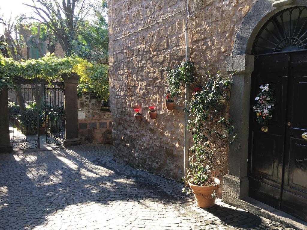 Appartamento Michelangeli-Private Parking Orvieto Luaran gambar